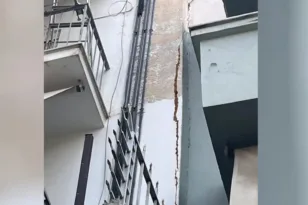 Η Κυψέλη ράγισε πάνω από τον μετροπόντικα: «Ακούσαμε κρότο, στράβωσαν οι πόρτες»