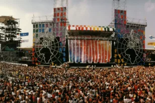 Live Aid: Η μέρα που οι Queen σταμάτησαν τον κόσμο για 20 λεπτά