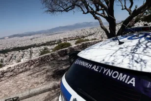Ο λόφος του Λυκαβηττού στην Αθήνα που κλείνει λόγω ακραίου κινδύνου πυρκαγιάς