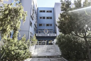«Στείλε τις τρίχες με κούριερ»: Νέα αποκάλυψη για το κύκλωμα στην Κρήτη – Οι διάλογοι που περιλαμβάνονται στη δικογραφία