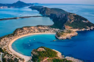 Guardian: Η «Οδύσσεια» του Νόλαν βάζει τη Μεσσηνία στο παγκόσμιο κάδρο – Ο φόβος πίσω από την εικόνα