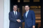 Μητσοτάκης: «Η Ευρώπη δεν μπορεί να κάνει περισσότερα με λιγότερα» – Σκληρό μήνυμα για τα Στενά του Ορμούζ