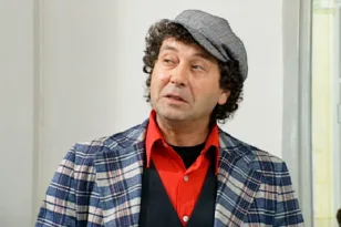 Ο Ταμτάκος, ο Μιχάλης Μόσιος και η άβολη μνήμη της βιντεοκασέτας