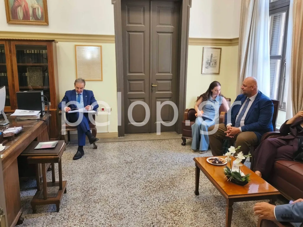 Στο Δικαστικό Μέγαρο Πατρών ο Ιωάννης Μπούγας Στο Δικαστικό Μέγαρο Πατρών ο Ιωάννης Μπούγας