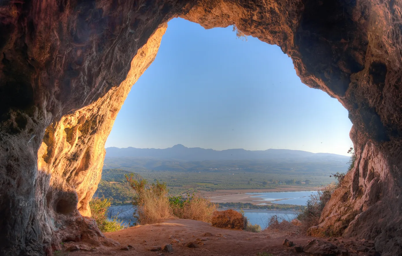 Η Πελοπόννησος του Νόλαν: Road trip στα 5 σημεία γυρισμάτων Η Πελοπόννησος του Νόλαν: Road trip στα 5 σημεία γυρισμάτων