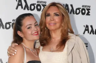 Ο «επίγειος παράδεισος» της Μιμής Ντενίση – Οι εικόνες με την κόρη της στον Θεολόγο