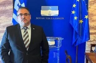 «Οι απόδημοι βλέπουν πιο καθαρά»