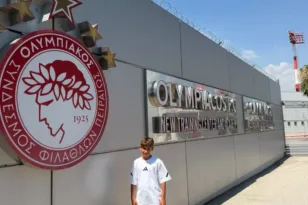 Από τη Φωκίδα στον Άτλαντα και μετά στον Ολυμπιακό!