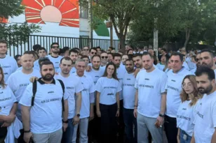 «Δεν σας φοβόμαστε», το δυνατό μήνυμα στη συγκέντρωση της ΝΔ στη Θεσσαλονίκη για τη δολοφονία της Βάγιας Νέστορα