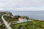 Εξοχική κατοικία: Ξένοι και Έλληνες σαρώνουν το Ιόνιο – Η Δυτική Ελλάδα κρύβει χρυσές ευκαιρίες, οι τιμές ανά περιοχή