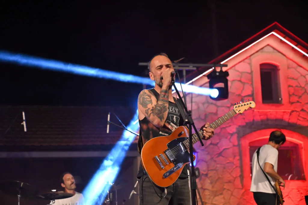 Πάτρα: Η νύχτα που η hip-hop δεν έκανε πίσω – Η Μάγδα Φύσσα στα Παλαιά Σφαγεία ΦΩΤΟ