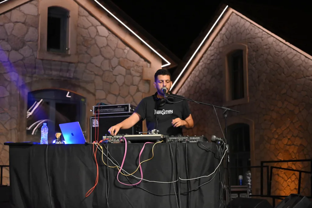 Πάτρα: Η νύχτα που η hip-hop δεν έκανε πίσω – Η Μάγδα Φύσσα στα Παλαιά Σφαγεία ΦΩΤΟ