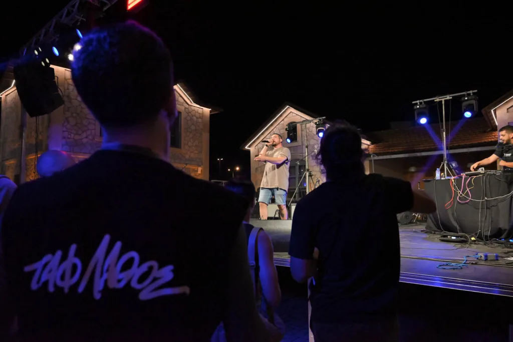 Πάτρα: Η νύχτα που η hip-hop δεν έκανε πίσω – Η Μάγδα Φύσσα στα Παλαιά Σφαγεία ΦΩΤΟ