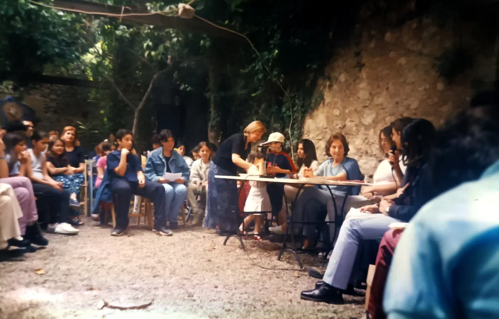 45 χρόνια Πολύεδρο: Η Πάτρα ξανανοίγει το άλμπουμ της Κανακάρη ΦΩΤΟ 45 χρόνια Πολύεδρο: Η Πάτρα ξανανοίγει το άλμπουμ της Κανακάρη ΦΩΤΟ