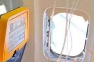 Ryanair: «Ο μισός άνθρωπος ήταν έξω από το παράθυρο» – Η συγκλονιστική μαρτυρία επιβάτιδας