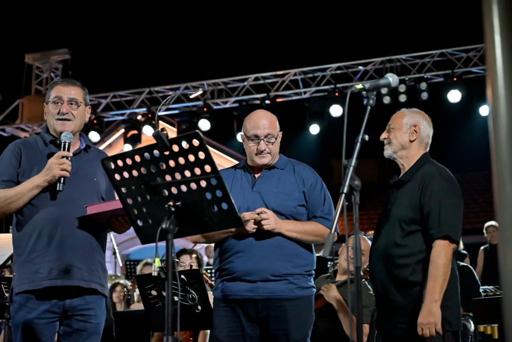 Στα Παλαιά Σφαγεία ακούστηκαν 40 χρόνια μουσικής ιστορίας της Πάτρας ΦΩΤΟ