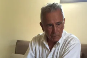 «Έχω αποποιηθεί την ιδιότητα του παντογνώστη αφηγητή»