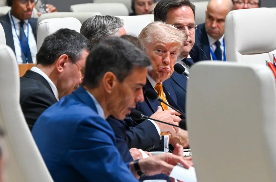 Ο Τραμπ τα έβαλε ξανά με την Ισπανία: «Κόψτε κάθε εμπόριο μαζί τους» Ο Τραμπ τα έβαλε ξανά με την Ισπανία: «Κόψτε κάθε εμπόριο μαζί τους»