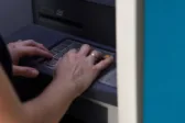 Συντάξεις Αυγούστου: Δείτε πότε μπαίνουν τα χρήματα στους λογαριασμούς