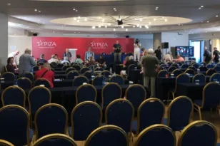 ΣΥΡΙΖΑ: Κεντρική Επιτροπή σε δύο πραγματικότητες – Απαρτία με Zoom λένε Πολάκης, Παππάς και Δούρου