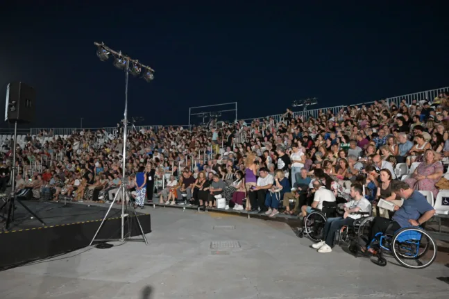 Ο «Ματωμένος Γάμος» πέρασε από την Πάτρα: Έρωτας, τιμή και αίμα στο Θερινό Δημοτικό Θέατρο ΦΩΤΟ