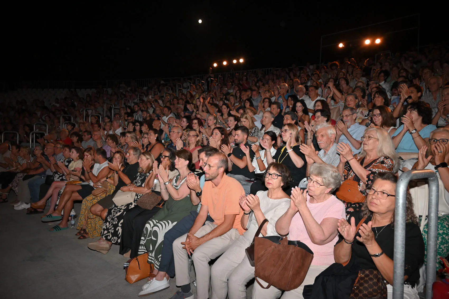 Ο «Ματωμένος Γάμος» πέρασε από την Πάτρα: Έρωτας, τιμή και αίμα στο Θερινό Δημοτικό Θέατρο ΦΩΤΟ