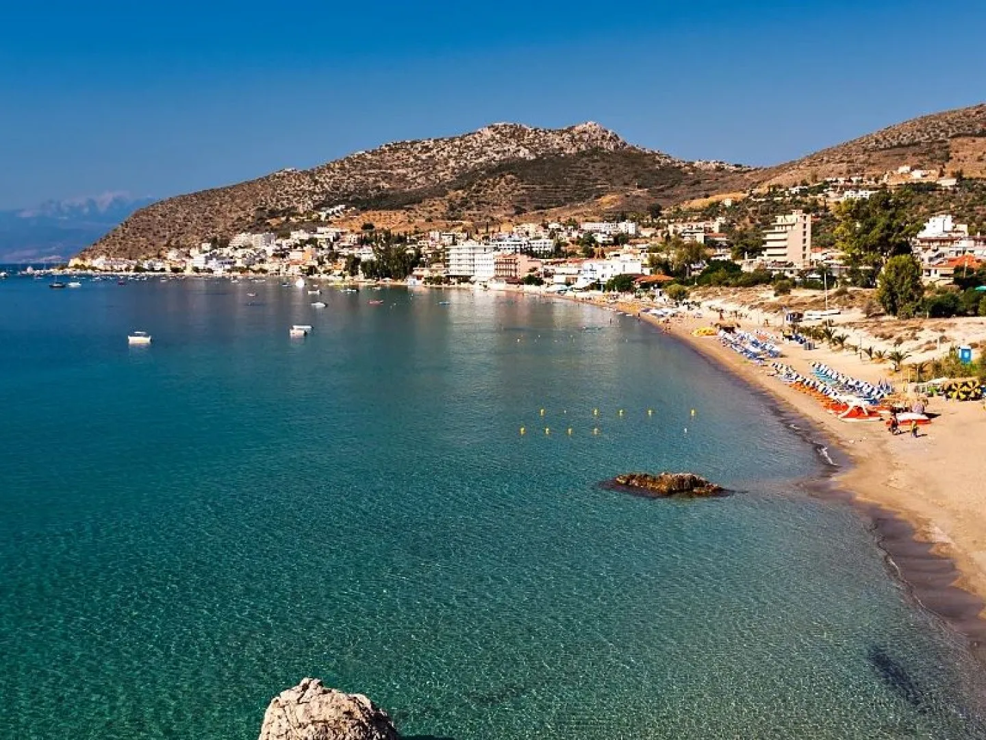 Κάμπινγκ στην Πελοπόννησο: Οι προορισμοί που ξεχωρίζουν για το καλοκαίρι Κάμπινγκ στην Πελοπόννησο: Οι προορισμοί που ξεχωρίζουν για το καλοκαίρι