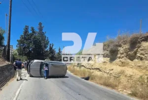 Αυτοκίνητο στο Ηράκλειο τούμπαρε και παρέσυρε πεζή που υποβλήθηκε σε επέμβαση και είναι στη ΜΕΘ, ΦΩΤΟ Αυτοκίνητο στο Ηράκλειο τούμπαρε και παρέσυρε πεζή που υποβλήθηκε σε επέμβαση και είναι στη ΜΕΘ, ΦΩΤΟ