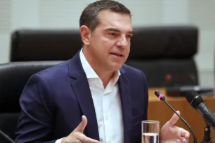 Τσίπρας: Τη Δευτέρα παρουσιάζεται το σχέδιο της ΕΛΑΣ για είσοδο στα ΑΕΙ και Πανελλήνιες