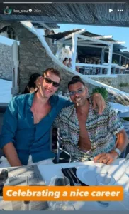 «Γιορτάζοντας μία όμορφη καριέρα» ο Κώστας Σλούκας στη Μύκονο με τον Γιαν Βέσελι «Γιορτάζοντας μία όμορφη καριέρα» ο Κώστας Σλούκας στη Μύκονο με τον Γιαν Βέσελι