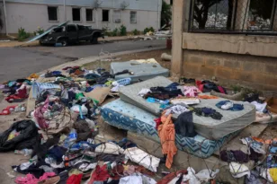 Βενεζουέλα: Πάνω από 5.300 νεκροί έναν μήνα μετά τους καταστροφικούς σεισμούς – Συνεχίζονται οι επιχειρήσεις στα ερείπια