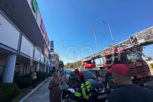 Φωτιά στο πάρκινγκ του Veso Mare στην Πάτρα – Άμεση κινητοποίηση της Πυροσβεστικής ΒΙΝΤΕΟ