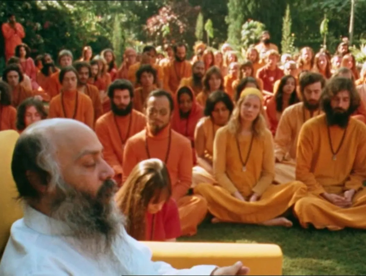 Αιρέσεις σε κοινή θέα: 6 docuseries μετά το «Bring Me the Beauties» Wild Wild Country σειρά ντοκιμαντέρ για τον Ραζνίς στο Netflix