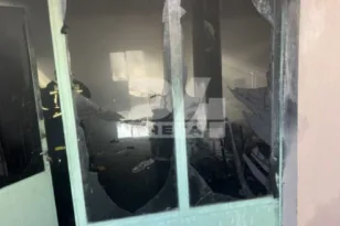 Συναγερμός στα Χανιά: Έκρηξη σε εργαστήριο σκαφών – Στις φλόγες το κτίριο