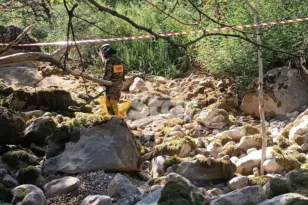 Σοκ, χειροβομβίδα βρετανικής προέλευσης στην Αμφίκλεια, την εξουδετέρωσαν πυροτεχνουργοί