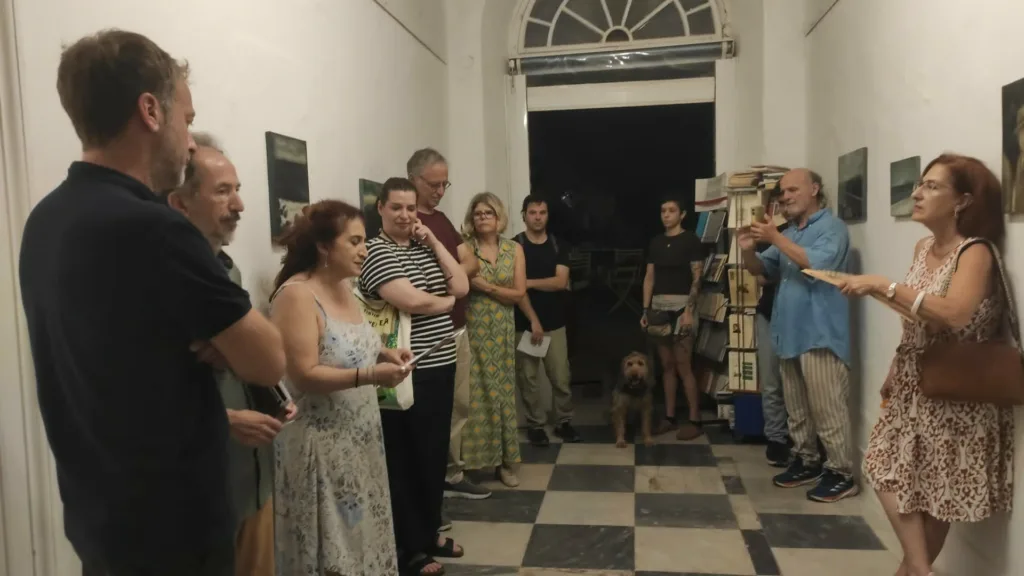 «Σχεδόν Εκεί»: Τρεις ματιές στη ζωγραφική του Χρήστου Γιαννόπουλου στο Πολύεδρο «Σχεδόν Εκεί»: Τρεις ματιές στη ζωγραφική του Χρήστου Γιαννόπουλου στο Πολύεδρο