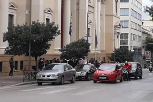 Πάτρα: Κακουργήματα για τον «ερωτευμένο» καθηγητή – Την Δευτέρα σε Ανακριτή και Εισαγγελέα