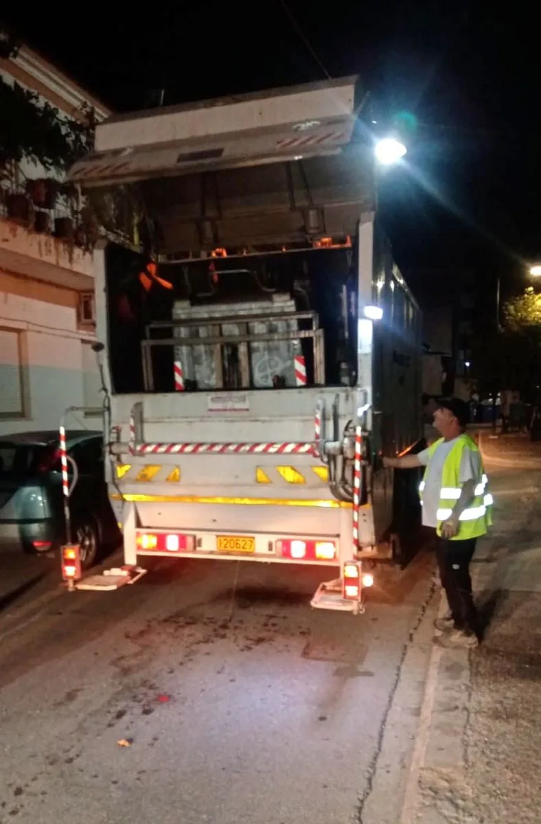 Αμαλιάδα: Εντατικοί καθαρισμοί και απολυμάνσεις κάδων με τη συνδρομή του Δήμου Αιγιαλείας Αμαλιάδα: Εντατικοί καθαρισμοί και απολυμάνσεις κάδων με τη συνδρομή του Δήμου Αιγιαλείας