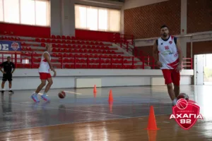 Η καρδιά της Αχαγιάς ΄82 χτυπάει στο παρκέ - Φωτογραφίες από την προετοιμασία