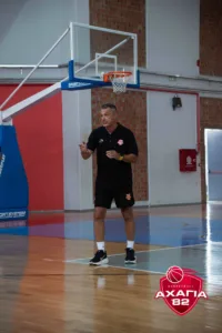 Η καρδιά της Αχαγιάς ΄82 χτυπάει στο παρκέ - Φωτογραφίες από την προετοιμασία