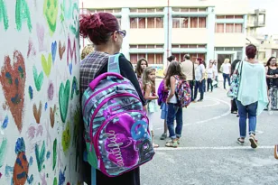 Αδειάζουν οι σχολικές αίσθουσες στη Δυτική Ελλάδα: Μείον 600 «πρωτάκια», 20% λιγότεροι μαθητές