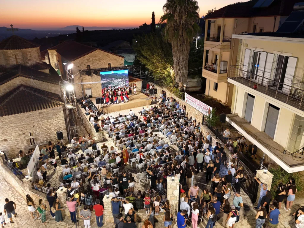 Χαλανδρίτσα: 135 εκθέτες και γεμάτο τετραήμερο στην AgreXa 2026 – Το πρόγραμμα από 3 έως 6 Σεπτεμβρίου Χαλανδρίτσα: 135 εκθέτες και γεμάτο τετραήμερο στην AgreXa 2026 – Το πρόγραμμα από 3 έως 6 Σεπτεμβρίου