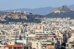 Ανακαίνιση Κατοικίας: Έως 36.000 ευρώ για κλειστά σπίτια – Η νέα προθεσμία και ποιοι ωφελούνται