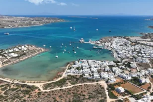 Αντίπαρος: Το ξεχωριστό “αδερφάκι” με επιλογές για όλα τα γούστα