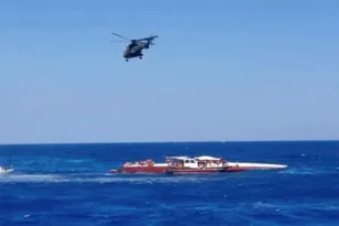 Ναυάγιο στην Κύπρο: Συνελήφθησαν ο καπετάνιος και επτά μέλη του πληρώματος στην Κερύνεια