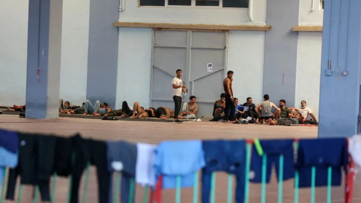 Σέρρες: Μετανάστες επιτέθηκαν σε αστυνομικούς με πέτρες!