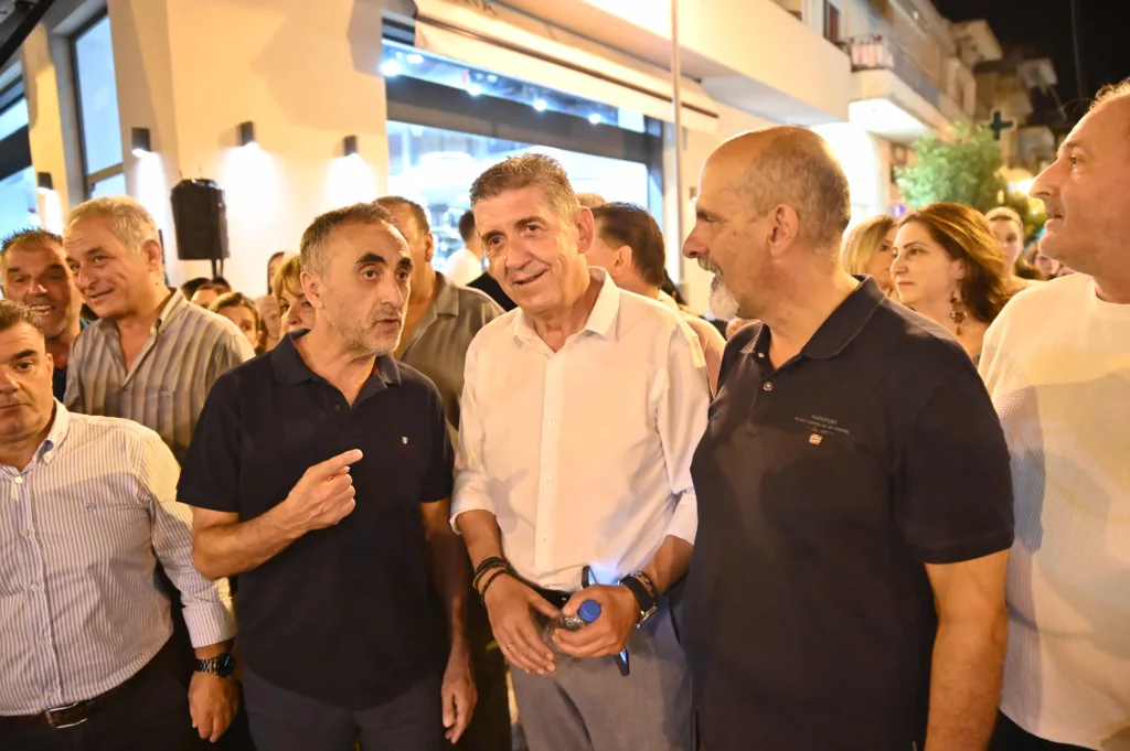 Κάτω Αχαΐα: Μεγάλη γιορτή της τοπικής αγοράς με τη στήριξη Περιφέρειας και Επιμελητηρίου ΦΩΤΟ Κάτω Αχαΐα: Μεγάλη γιορτή της τοπικής αγοράς με τη στήριξη Περιφέρειας και Επιμελητηρίου ΦΩΤΟ