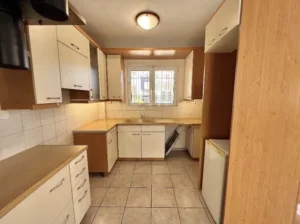 FOR RENT