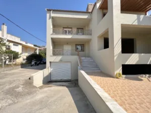 FOR RENT