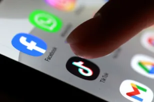 TikTok: Πρόστιμο 29,8 εκατ. δολαρίων στη Βραζιλία για δεδομένα ανηλίκων
